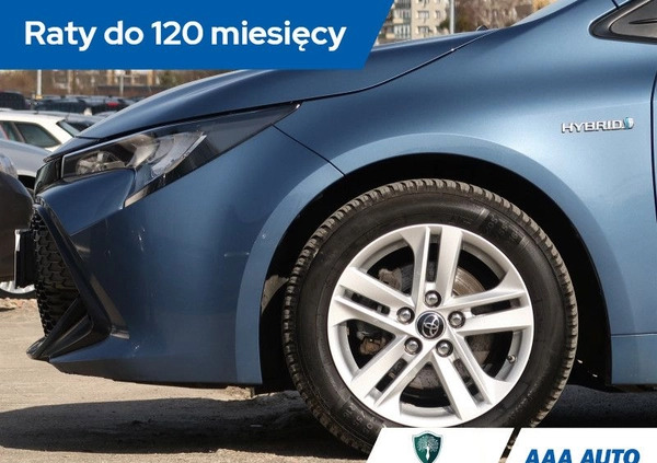 Toyota Corolla cena 82000 przebieg: 91976, rok produkcji 2019 z Bełchatów małe 326
